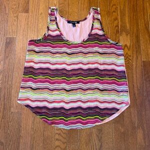 Women’s Forever 21 tank top.